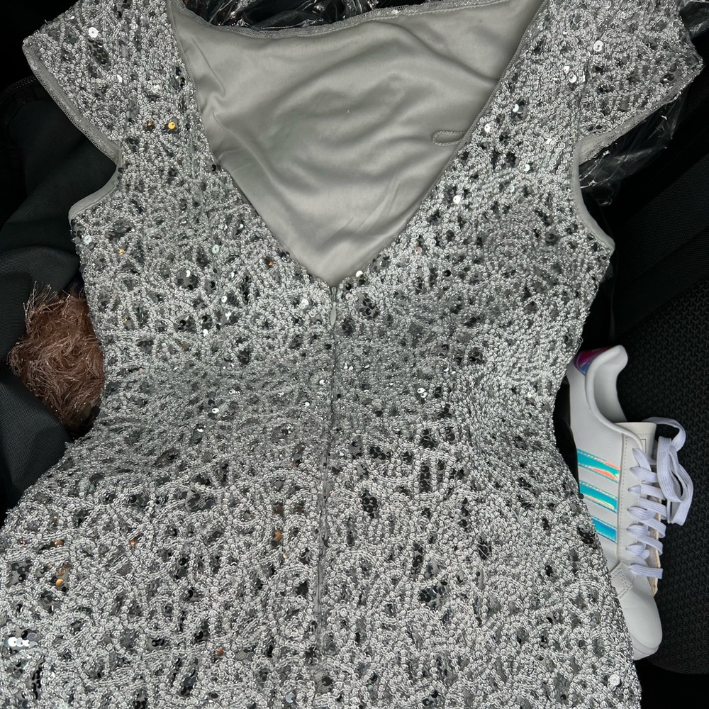 Adrianna Papel A line dress